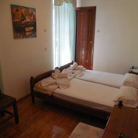 Adonis Rooms Скопелос Экстерьер фото