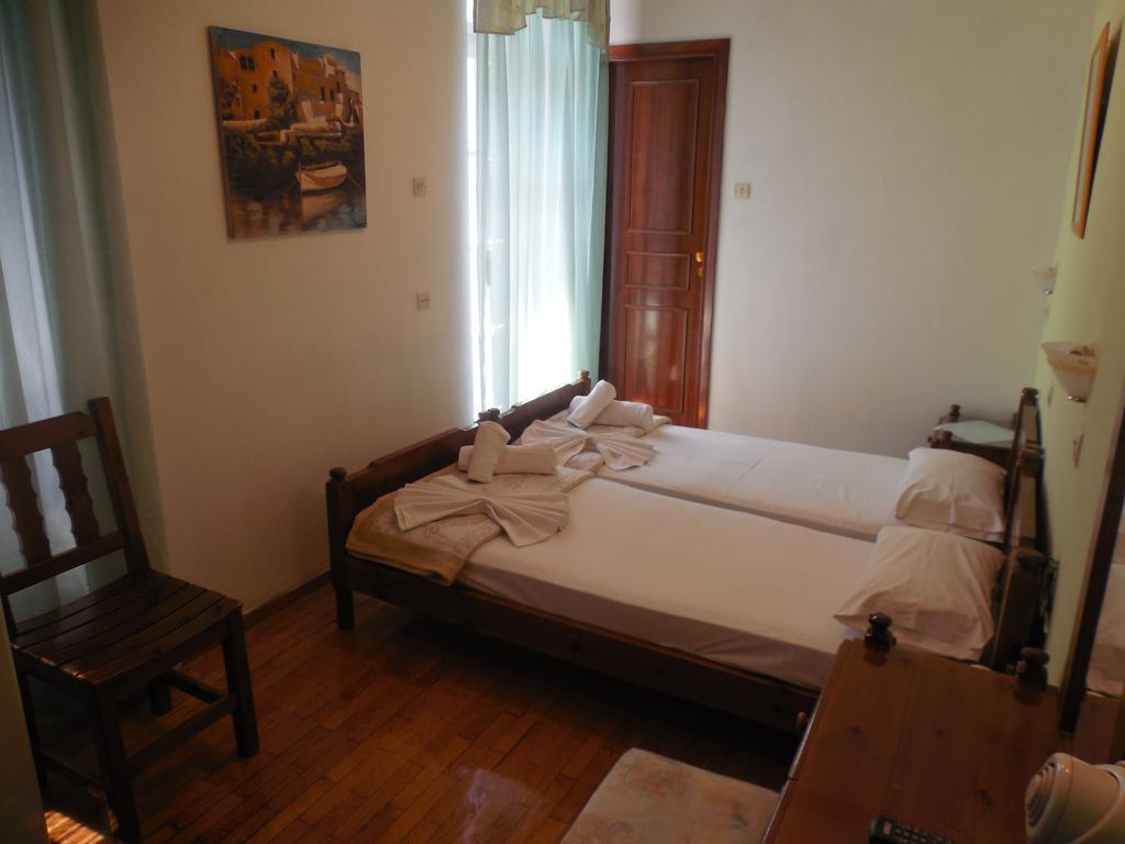 Adonis Rooms Скопелос Экстерьер фото